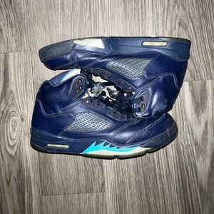 Air Jordan 5, Pre grape (Size 10)